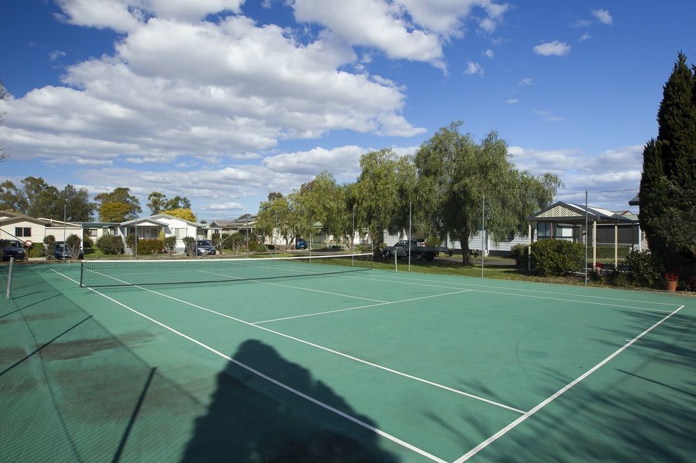 Nepean Shores By Gateway Lifestyle Holiday Parks Penrith Bagian luar foto