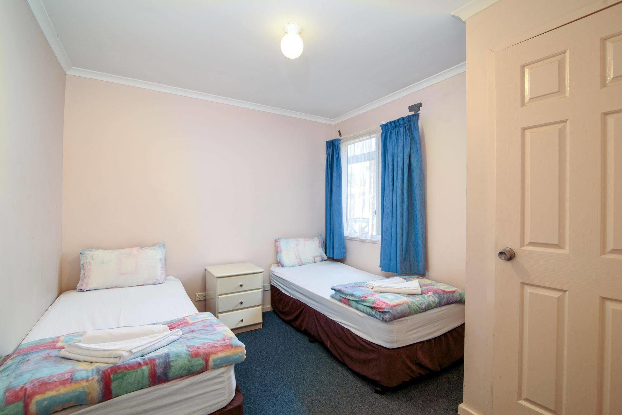 Nepean Shores By Gateway Lifestyle Holiday Parks Penrith Bagian luar foto