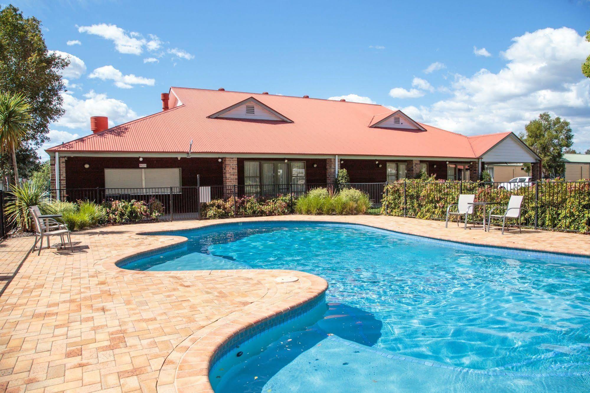 Nepean Shores By Gateway Lifestyle Holiday Parks Penrith Bagian luar foto