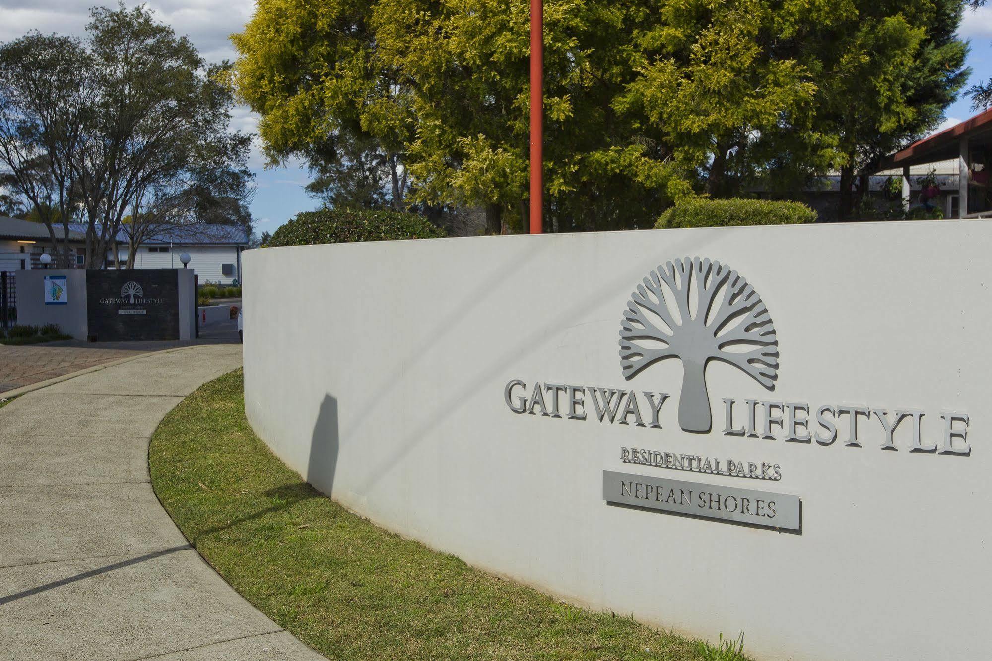 Nepean Shores By Gateway Lifestyle Holiday Parks Penrith Bagian luar foto
