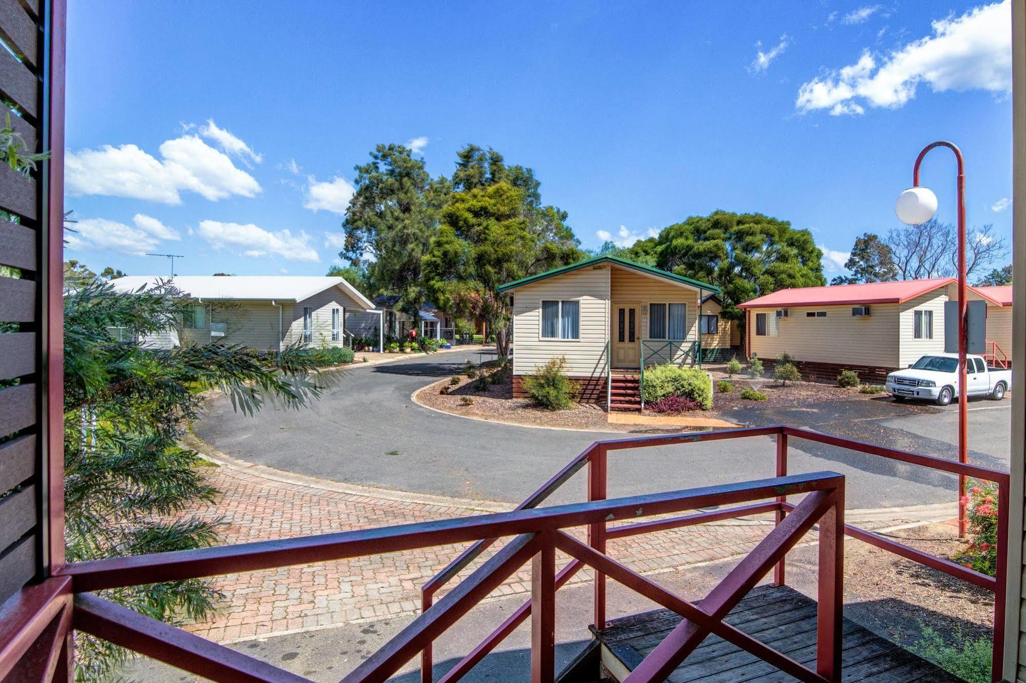 Nepean Shores By Gateway Lifestyle Holiday Parks Penrith Bagian luar foto