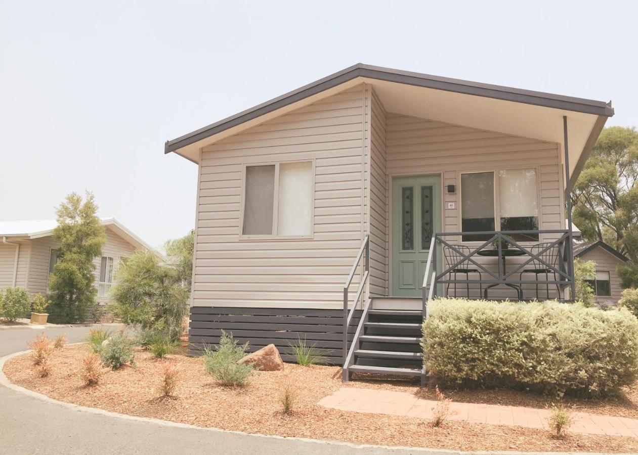 Nepean Shores By Gateway Lifestyle Holiday Parks Penrith Bagian luar foto
